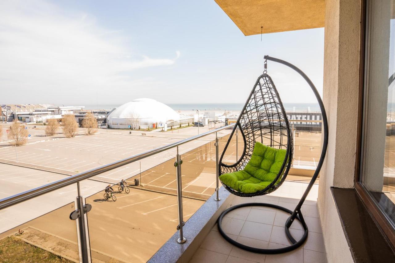 Summerland Sea-View Luxury Apartment Mamaia Exterior photo