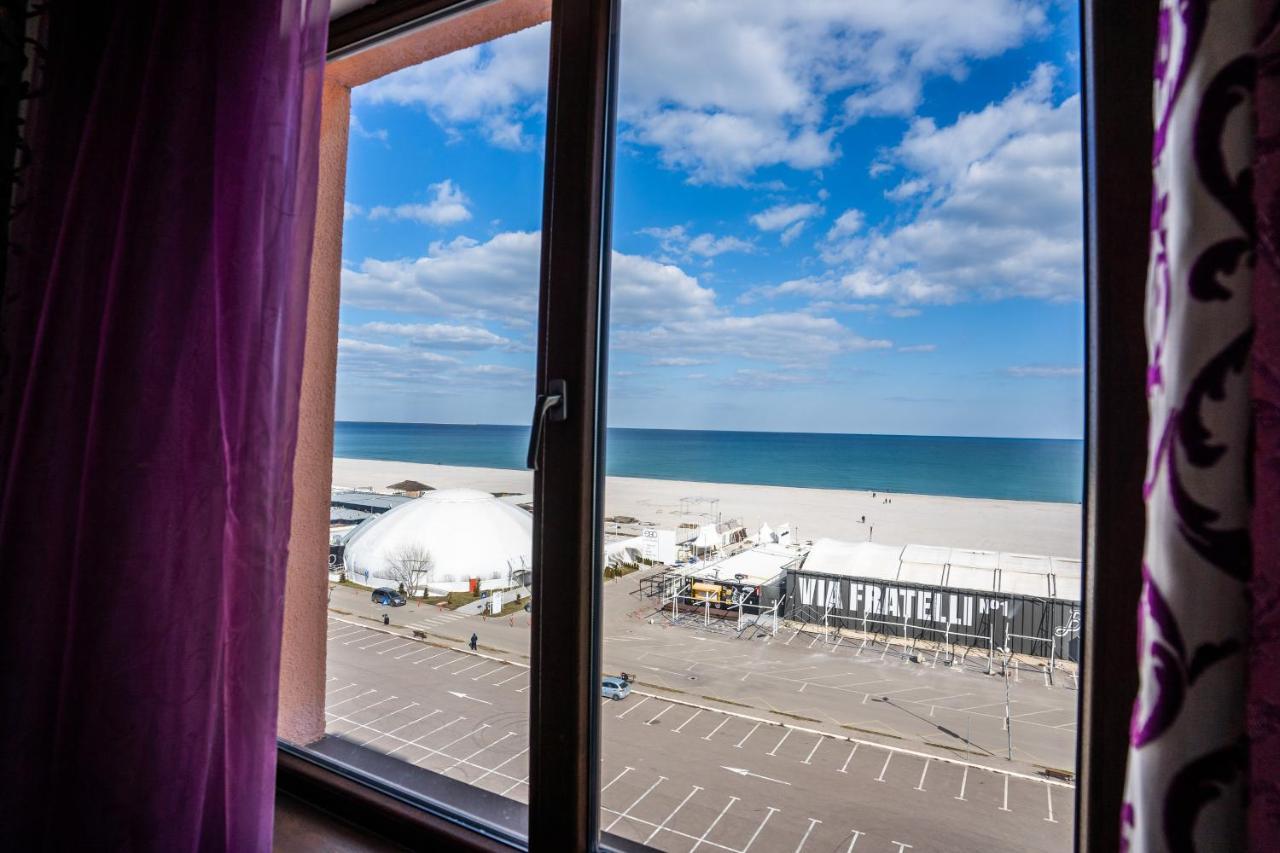 Summerland Sea-View Luxury Apartment Mamaia Exterior photo
