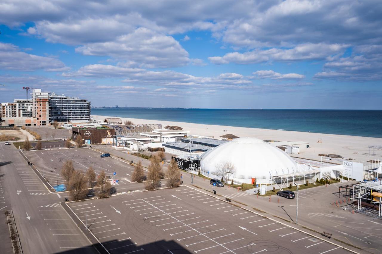 Summerland Sea-View Luxury Apartment Mamaia Exterior photo