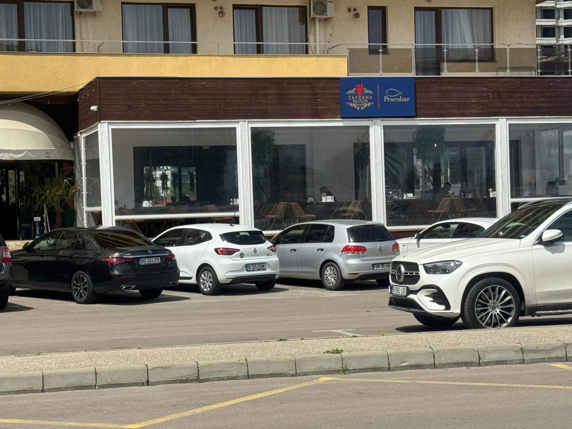 Summerland Sea-View Luxury Apartment Mamaia Exterior photo